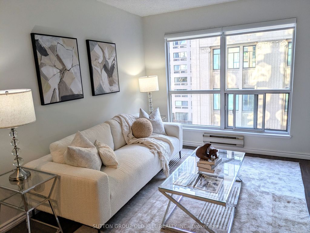 Photo of 7 Carlton Street #907, Toronto, ON M5B 2M3 (MLS # C12461041)