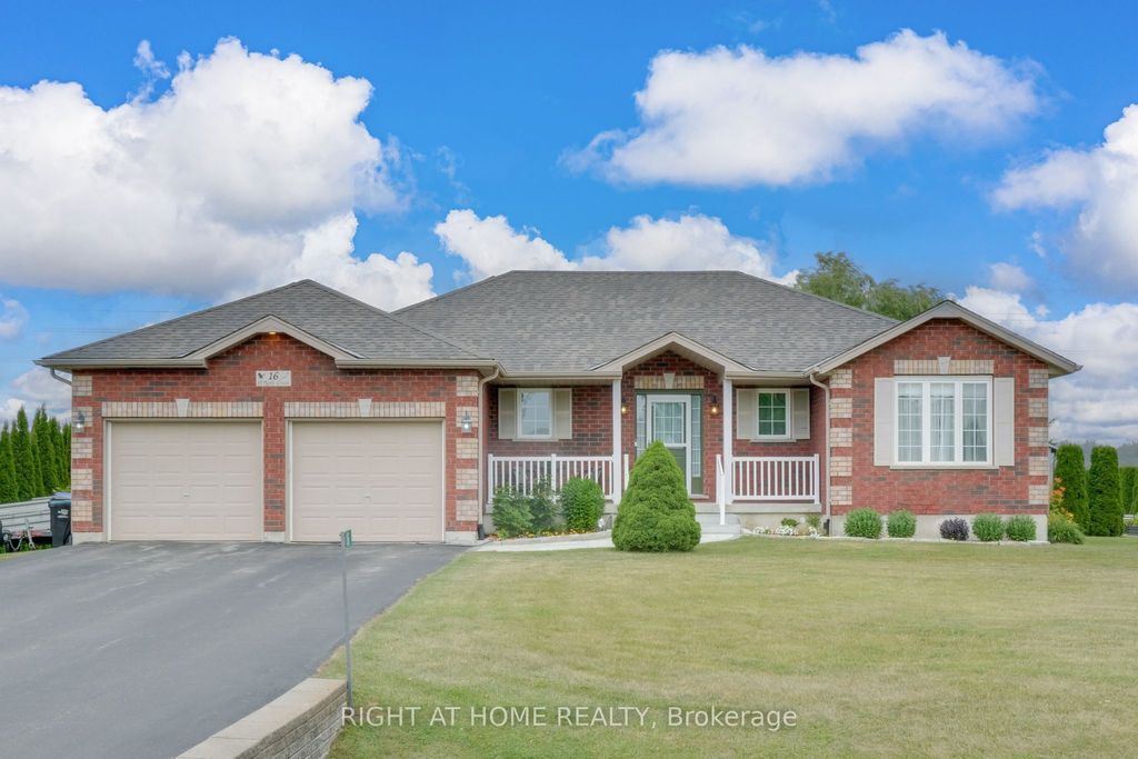Photo of 16 O'neill Circle, Springwater, ON L0L 2K0 (MLS # S12860944)