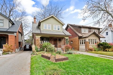 15 Eastbourne Crescent Toronto ON M8V 1W5