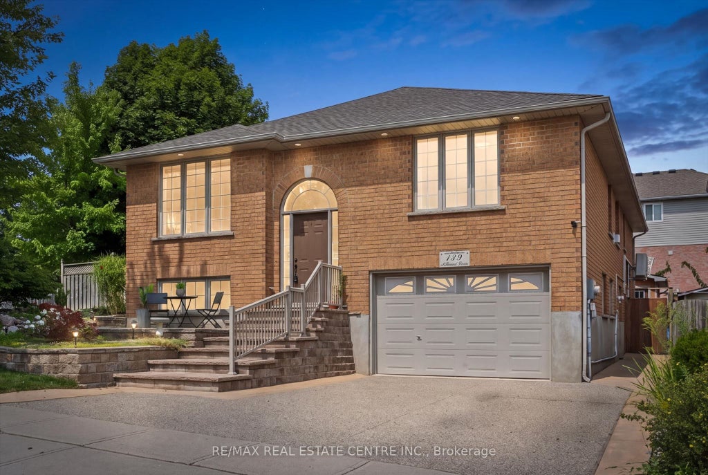 Photo of 139 Attwood Drive, Cambridge, ON N1T 2A5 (MLS # X13790040)