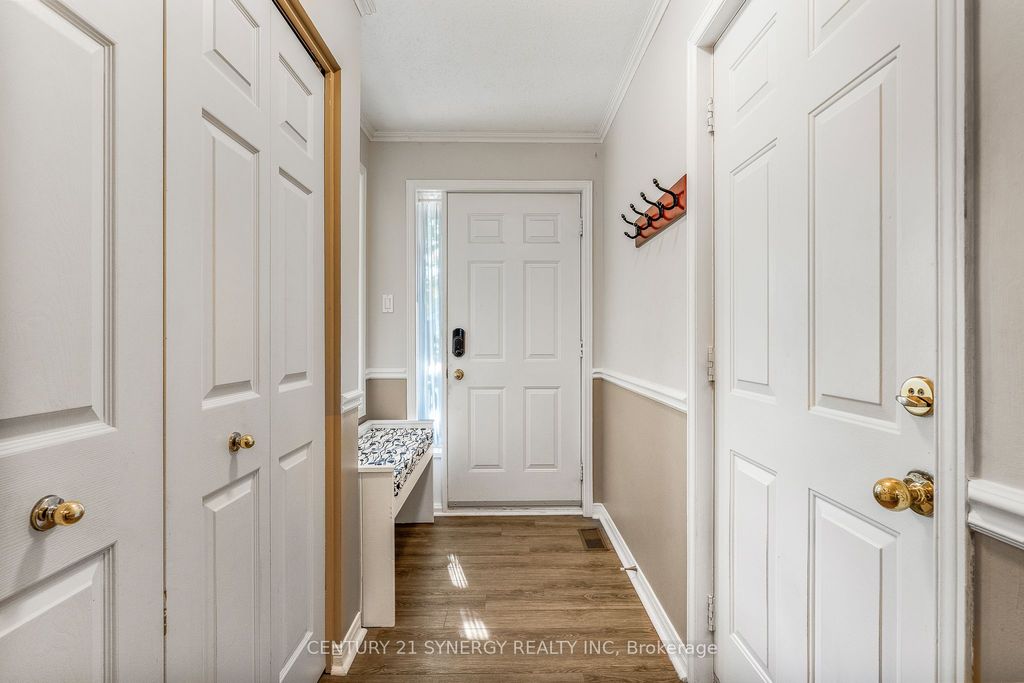Photo of 32 Innesbrook Court #16, Stittsville - Munster - Richmond, ON K2S 1C7 (MLS # X13146966)