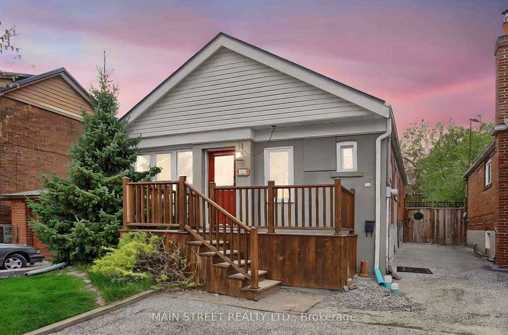 Photo of 595 Northcliffe Boulevard, Toronto, ON M6E 3L6 (MLS # C13089858)