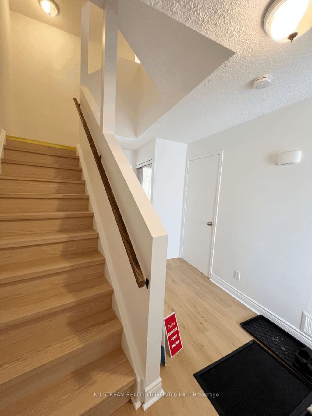 Photo of 16 Ashton Crescent #16, Brampton, ON L6S 3J9 (MLS # W12768308)