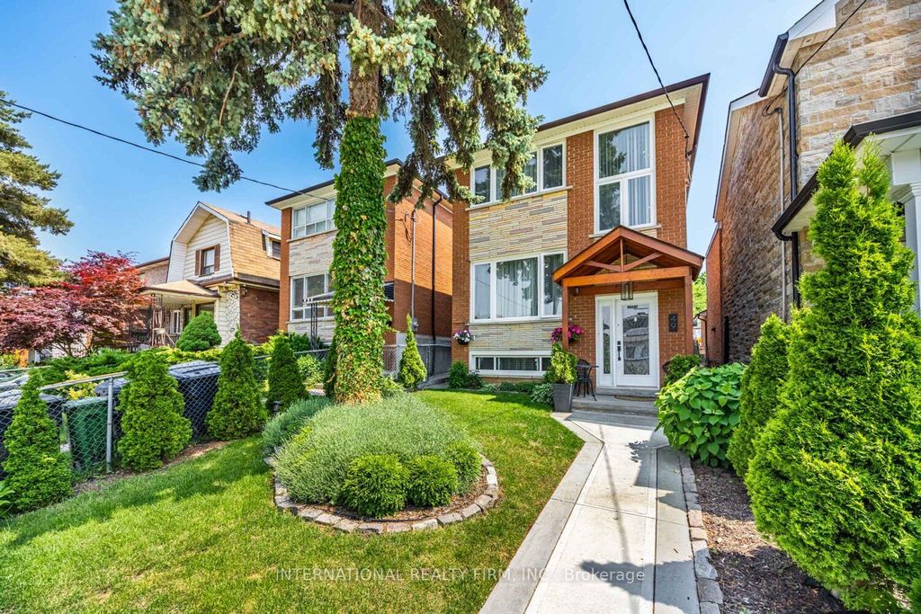 Photo of 49 Lapp Street, Toronto, ON M6N 3W5 (MLS # W12501520)