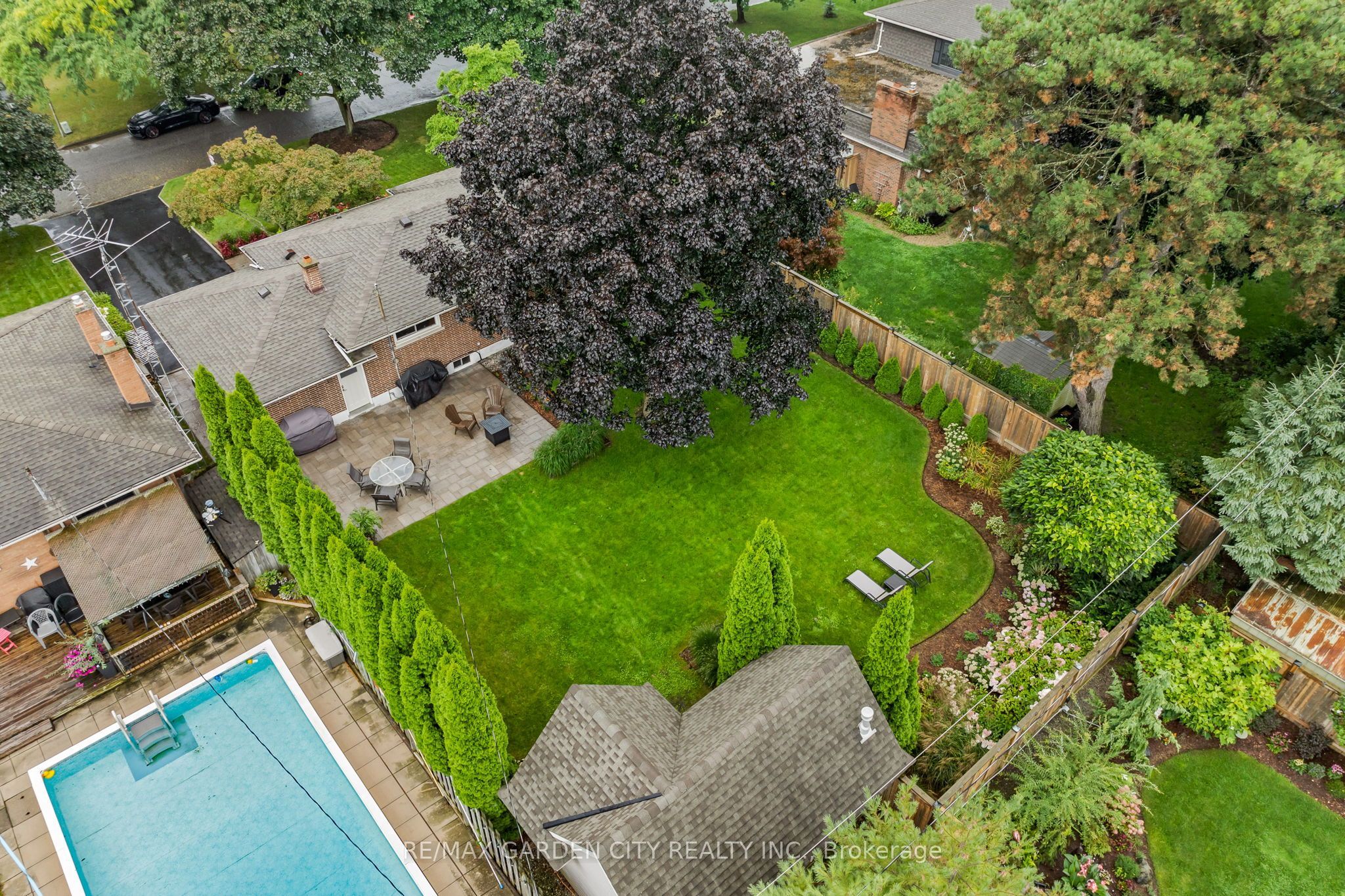 13 Preston Drive