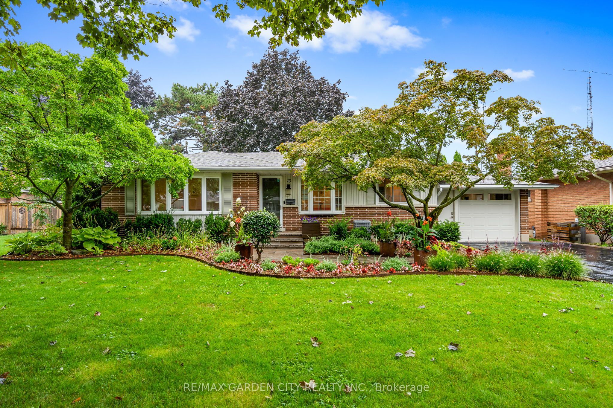 13 Preston Drive