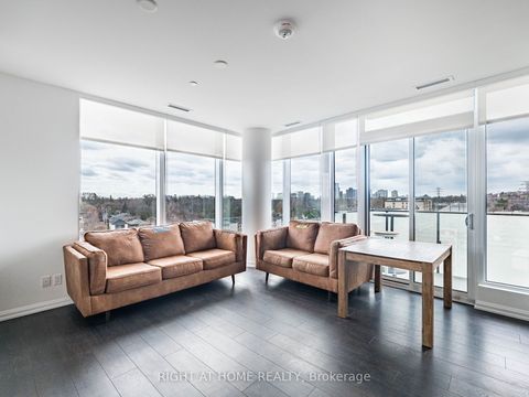 4208 Dundas Street 513 Toronto ON M8X 1Y6