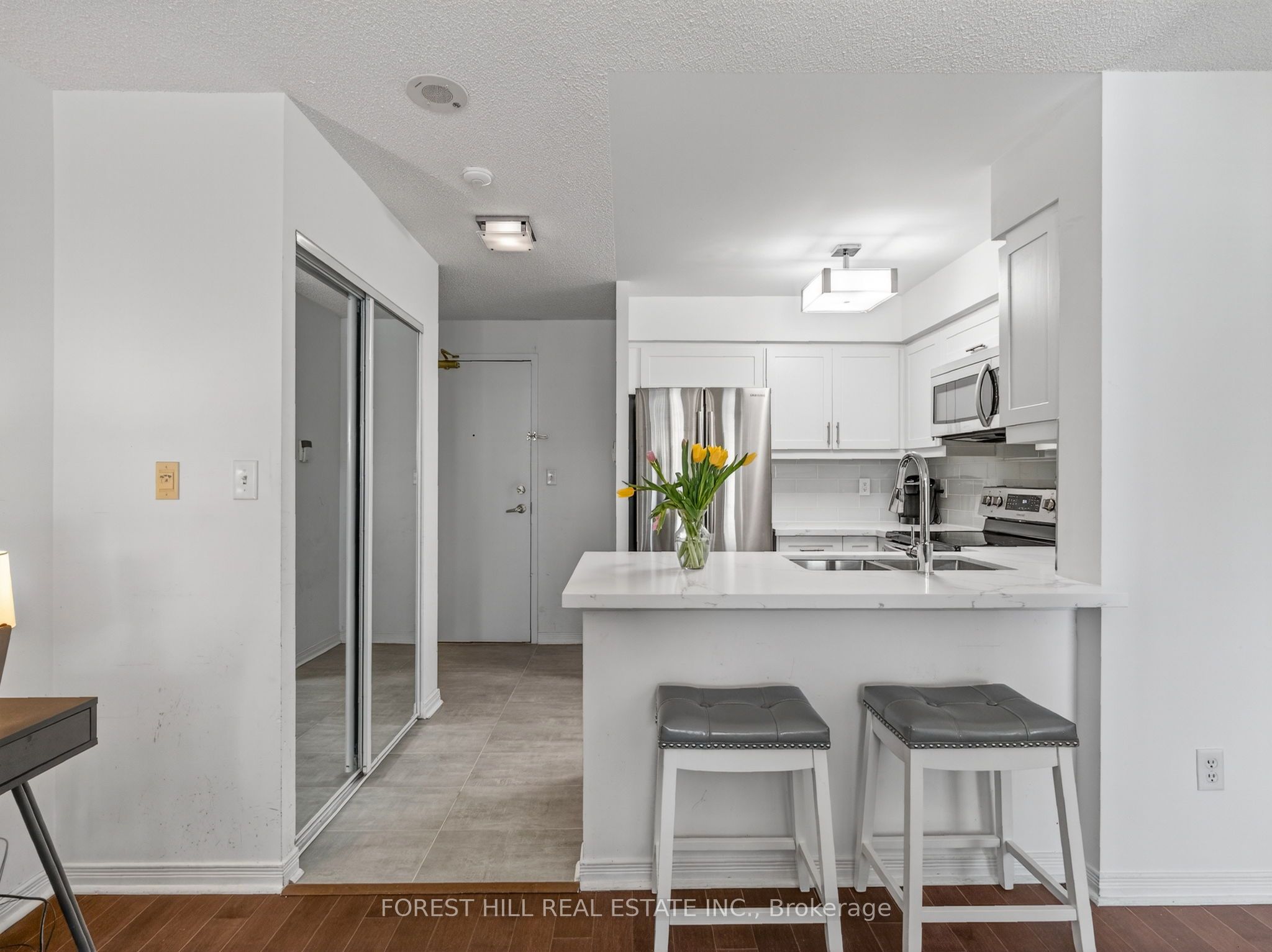 39 Oneida Crescent 409