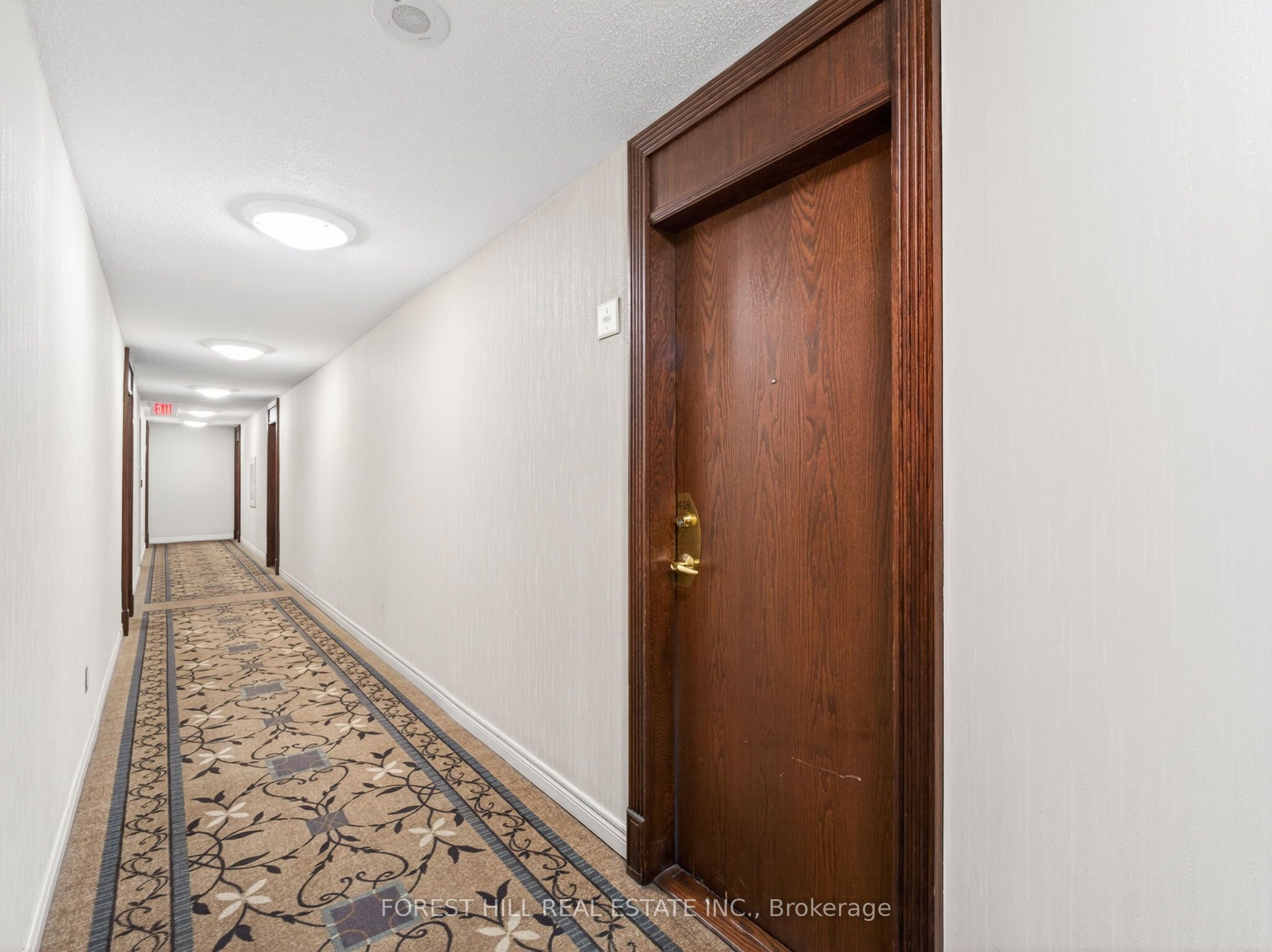 39 Oneida Crescent 409