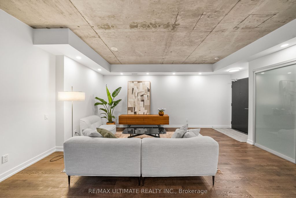 Photo of 650 King Street W #315, Toronto, ON M5V 0H6 (MLS # C12468368)