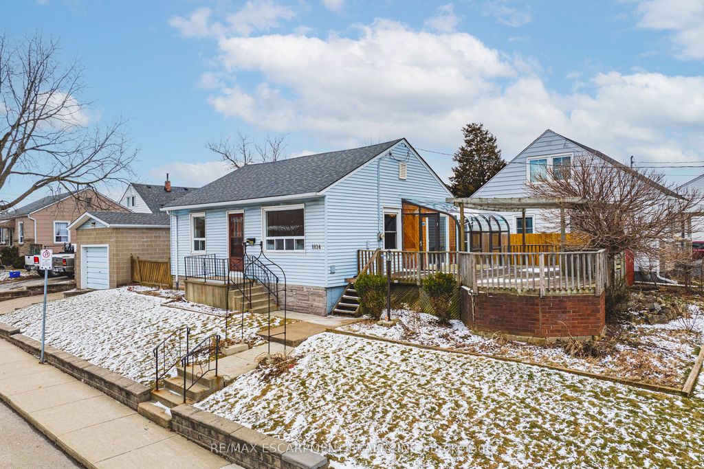 Photo of 1124 Dunsmure Road, Hamilton, ON L8H 1K5 (MLS # X12901298)