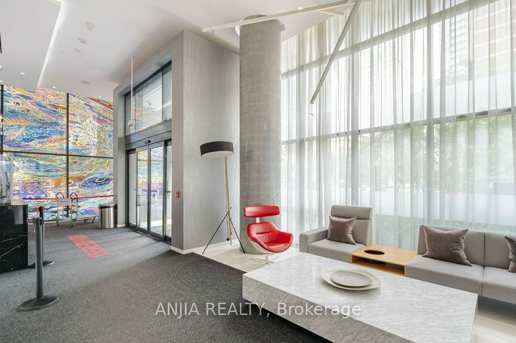 Photo of 185 Roehampton Avenue #312, Toronto, ON M4P 0C6 (MLS # C12874162)