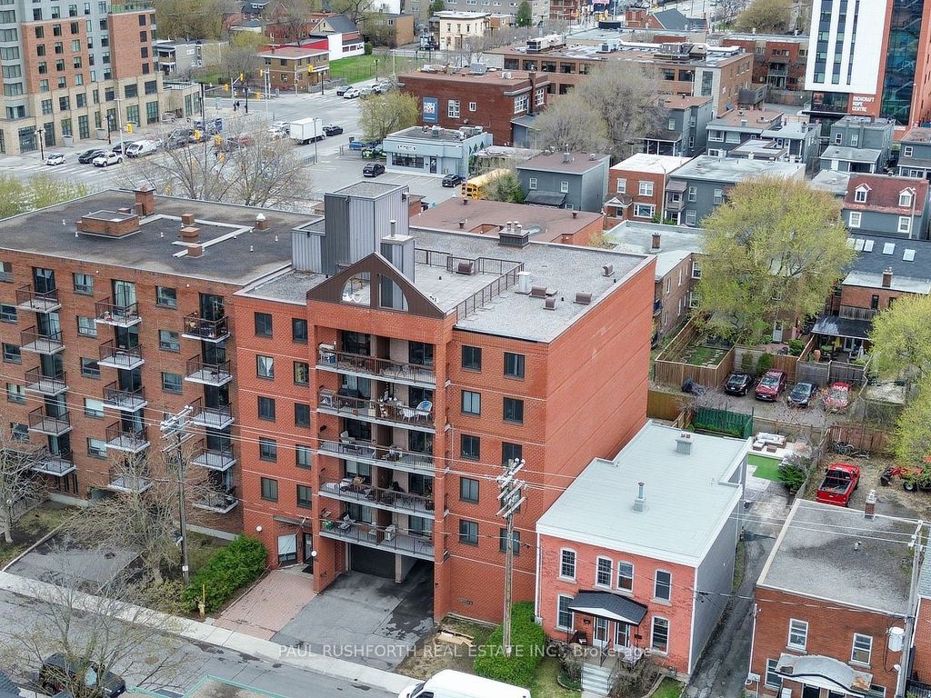 Photo of 222 Guigues Avenue #601, Lower Town - Sandy Hill, ON K1N 5J2 (MLS # X13078334)