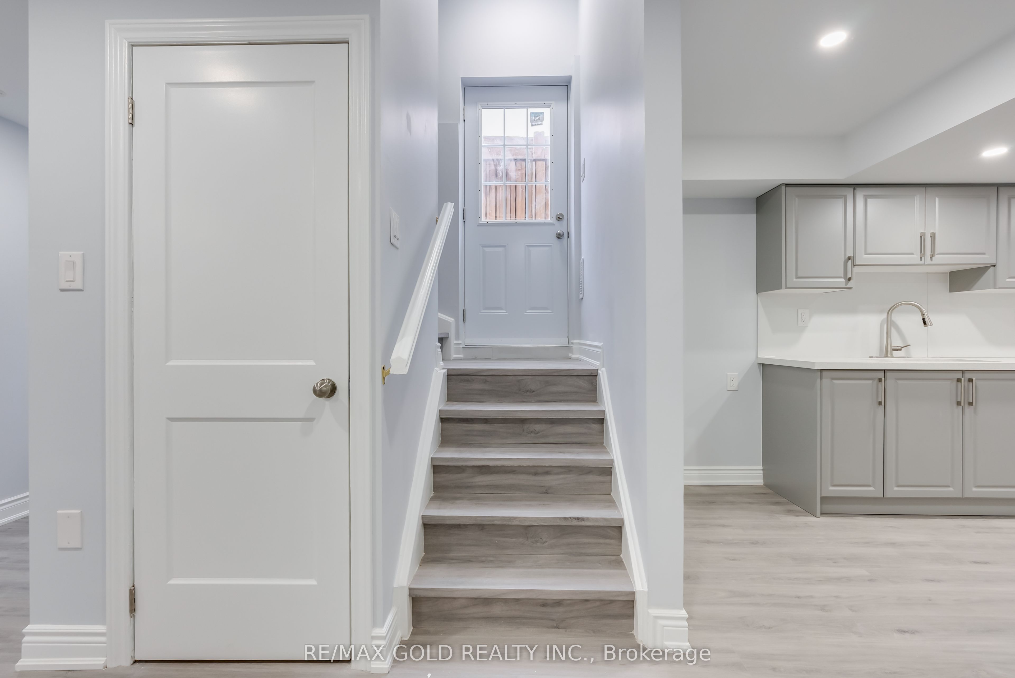 6900 Old Creditview Road BASEMENT