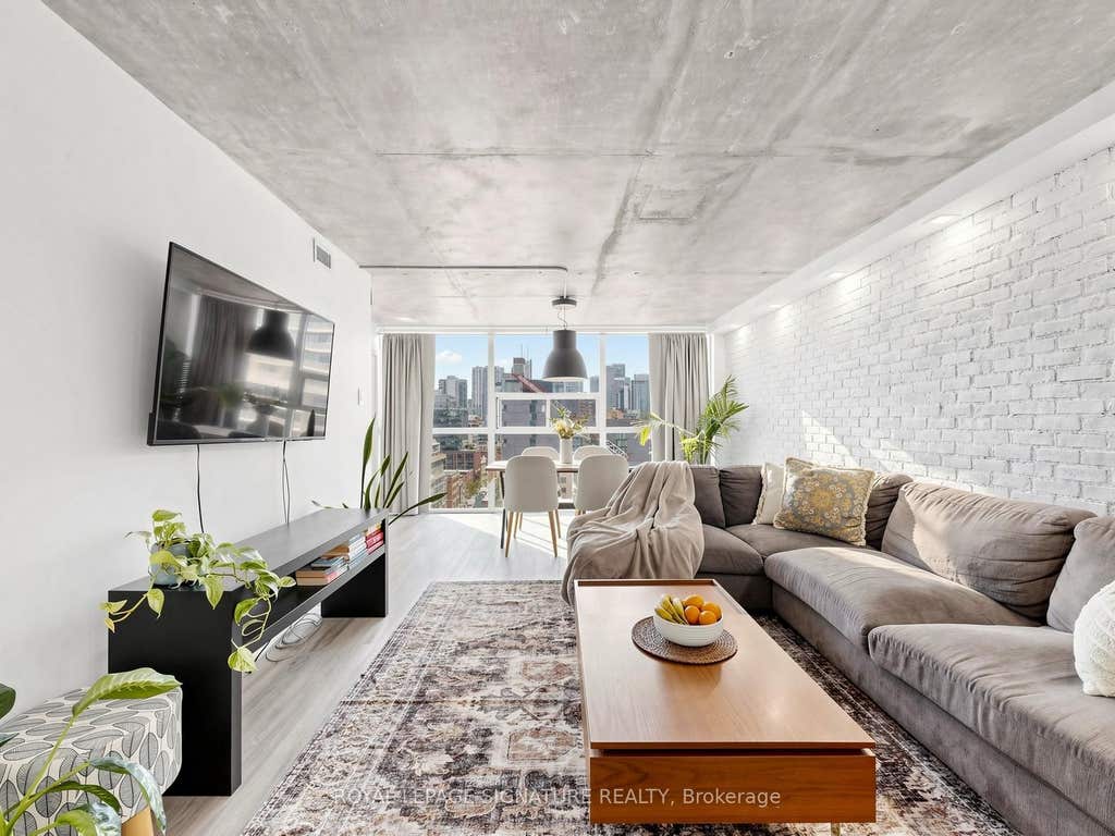 Photo of 705 King Street W #1603, Toronto, ON M5V 2W8 (MLS # C13541960)
