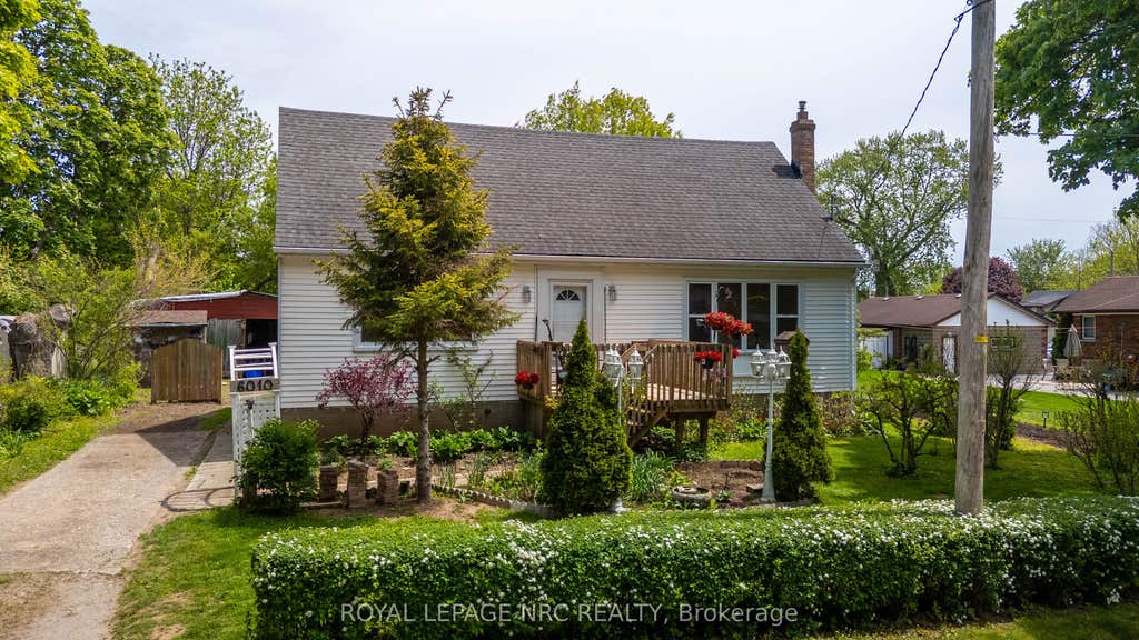 Photo of 6010 Carlton Avenue, Niagara Falls, ON L2G 5J5 (MLS # X13168014)