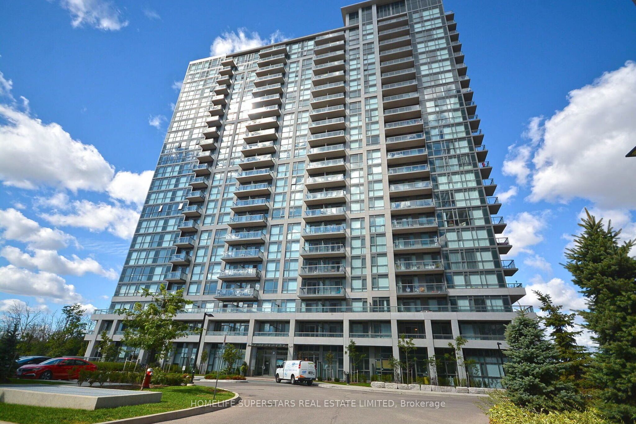 349 Rathburn Road W 2208
