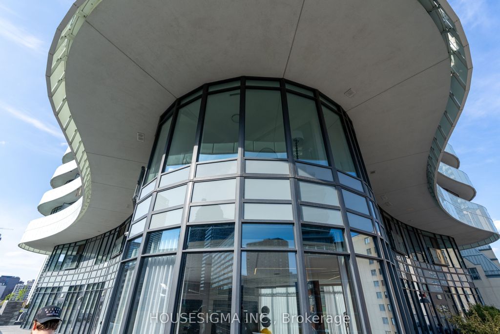 Photo of 403 Church Street S #902, Toronto, ON M4Y 2C2 (MLS # C13113468)