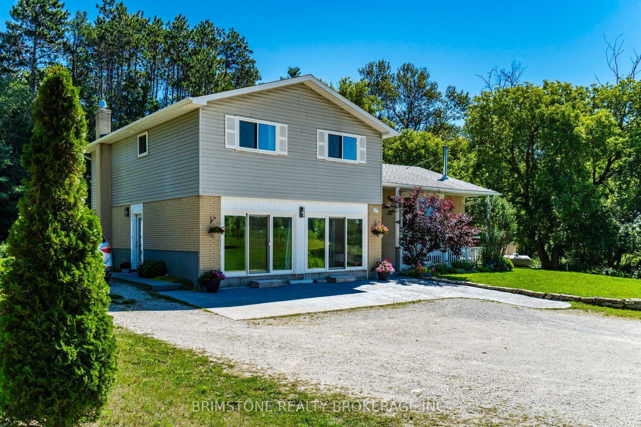 8231 56 County Road