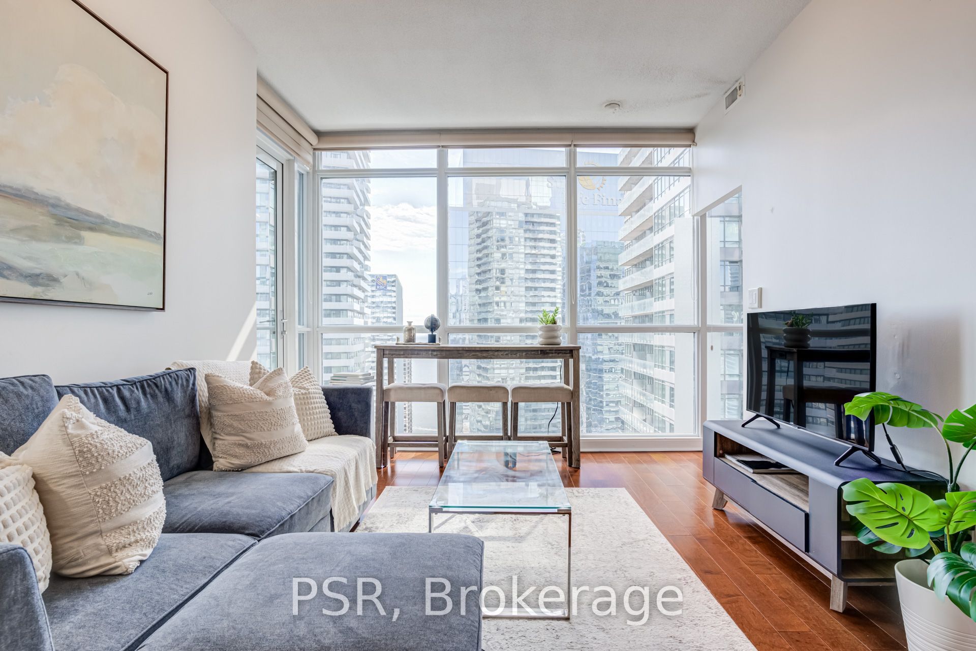 65 Bremner Boulevard 3401