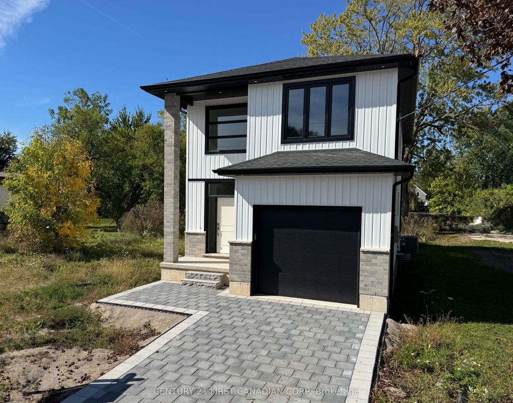Photo of 194 McRae Street #Parcel 2, Southwest Middlesex, ON N0L 1M0 (MLS # X12451626)