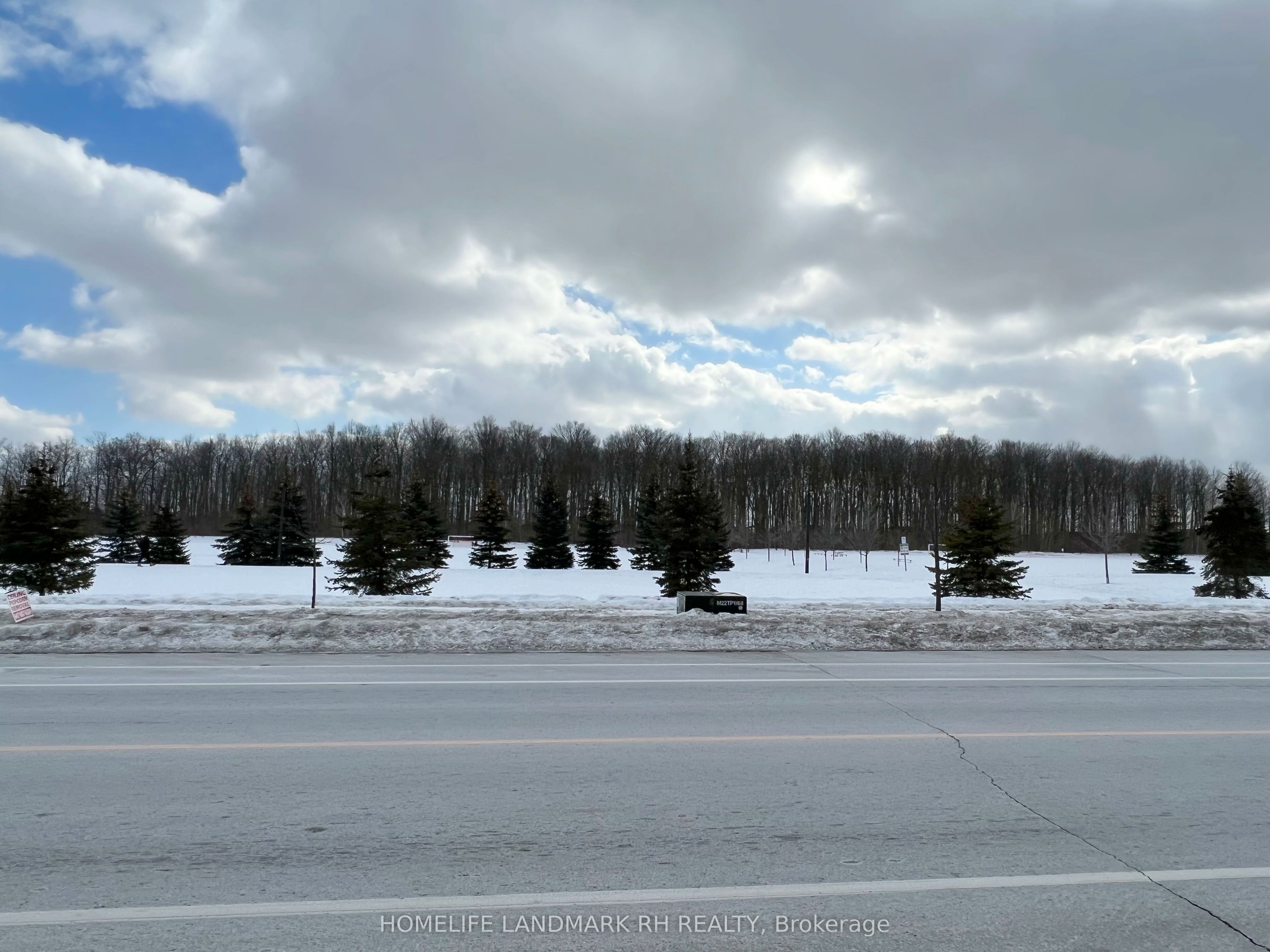 936 Castlemore Avenue