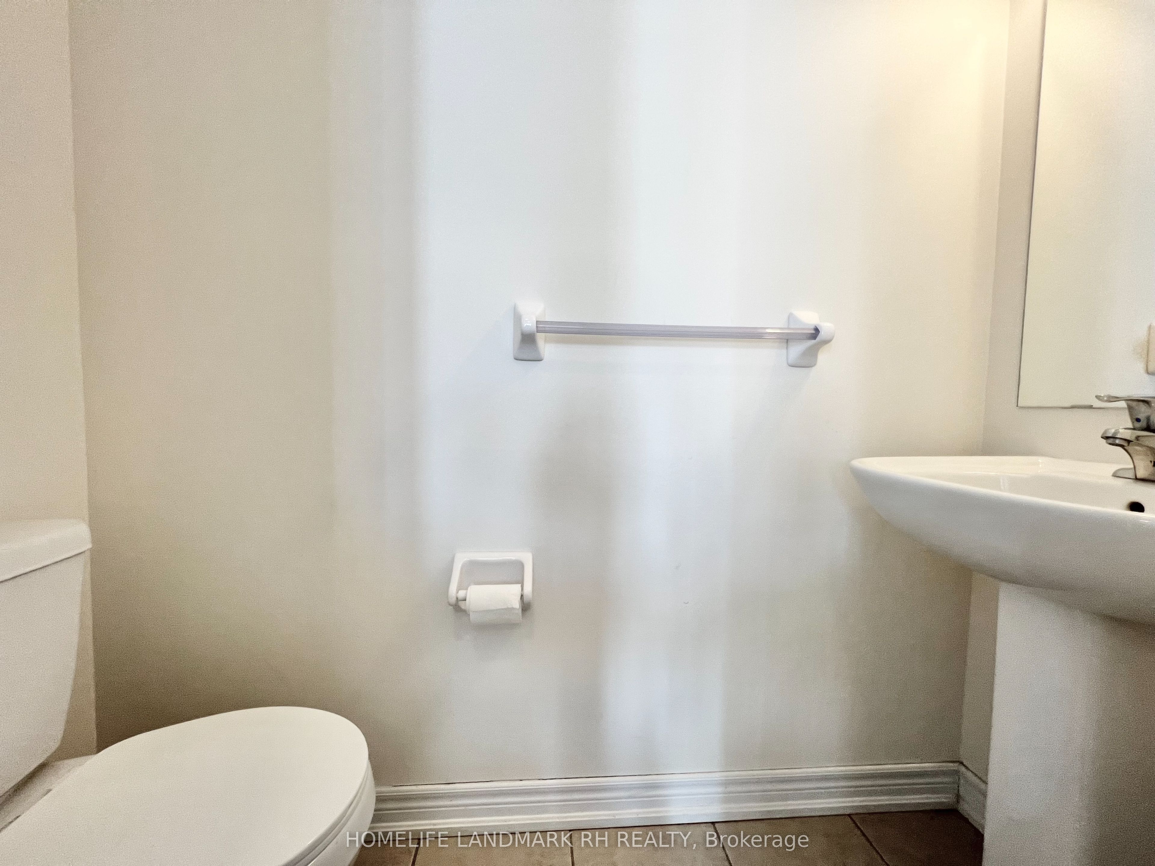 936 Castlemore Avenue