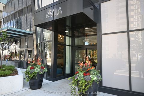 430 Square One Drive 3504 Mississauga ON L5B 0L6