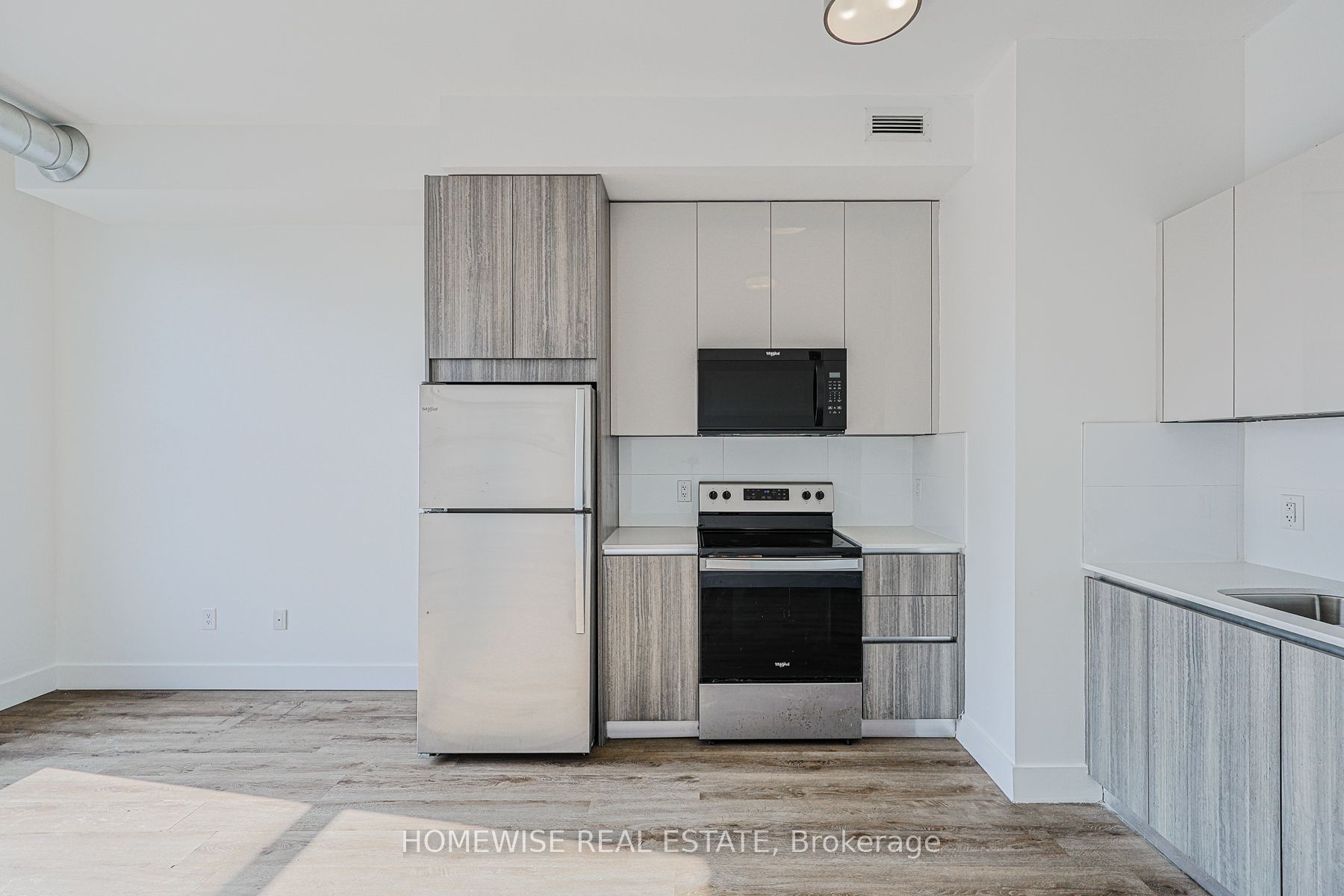 3020 Dundas Street W 201