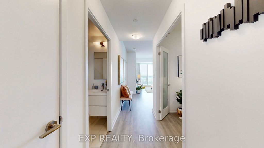 Photo of 292 Verdale Crossing #1608, Markham, ON L6G 0H6 (MLS # N12735898)