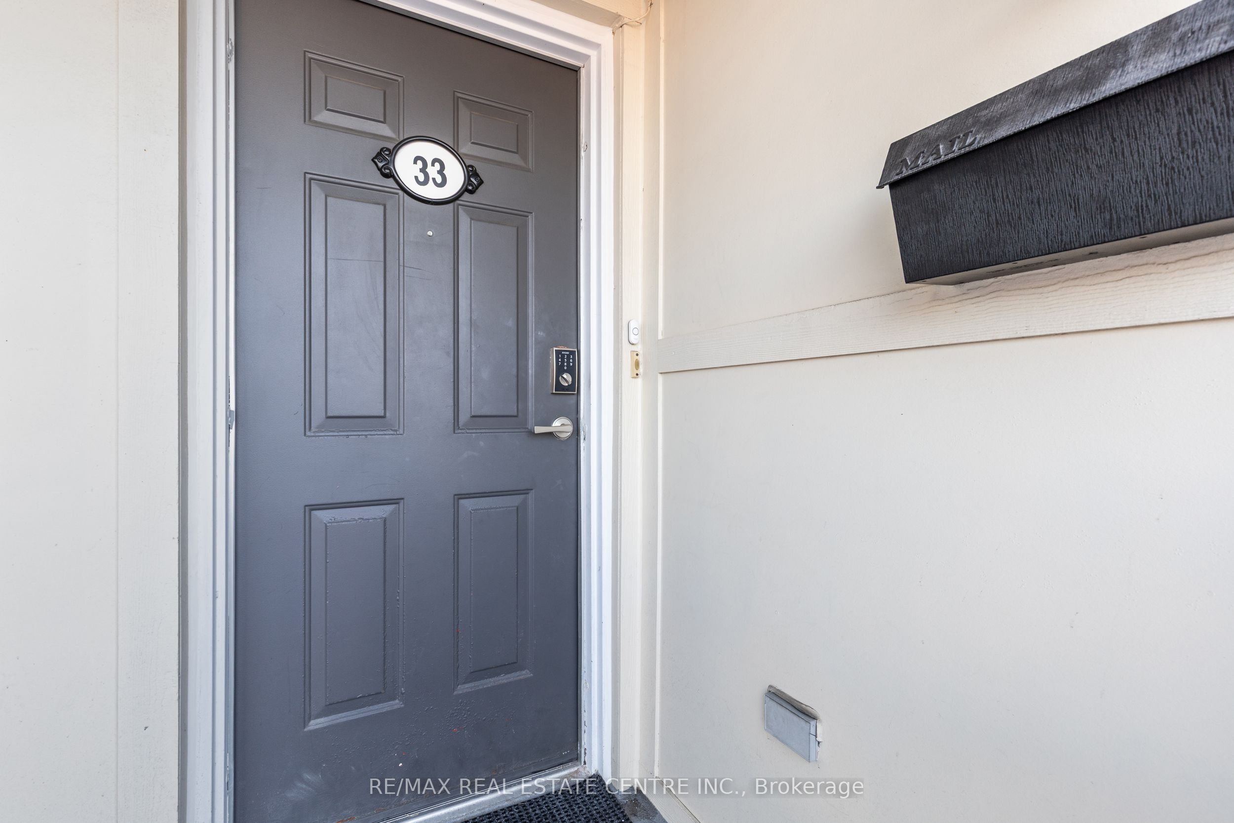 4620 Guildwood Way 33