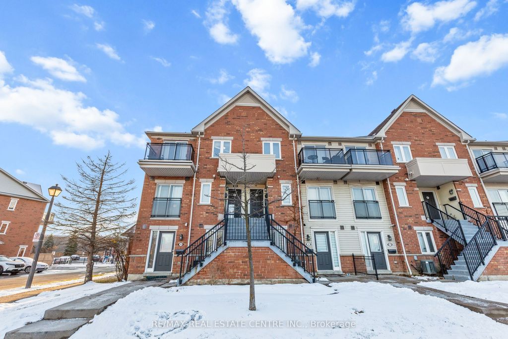 Photo of 4620 Guildwood Way #33, Mississauga, ON L5R 4H5 (MLS # W12606528)