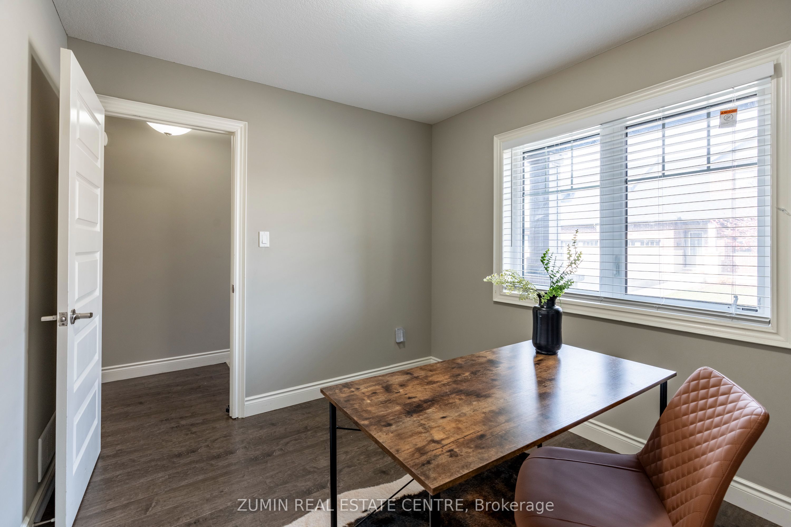 35 Chatfield Street 10