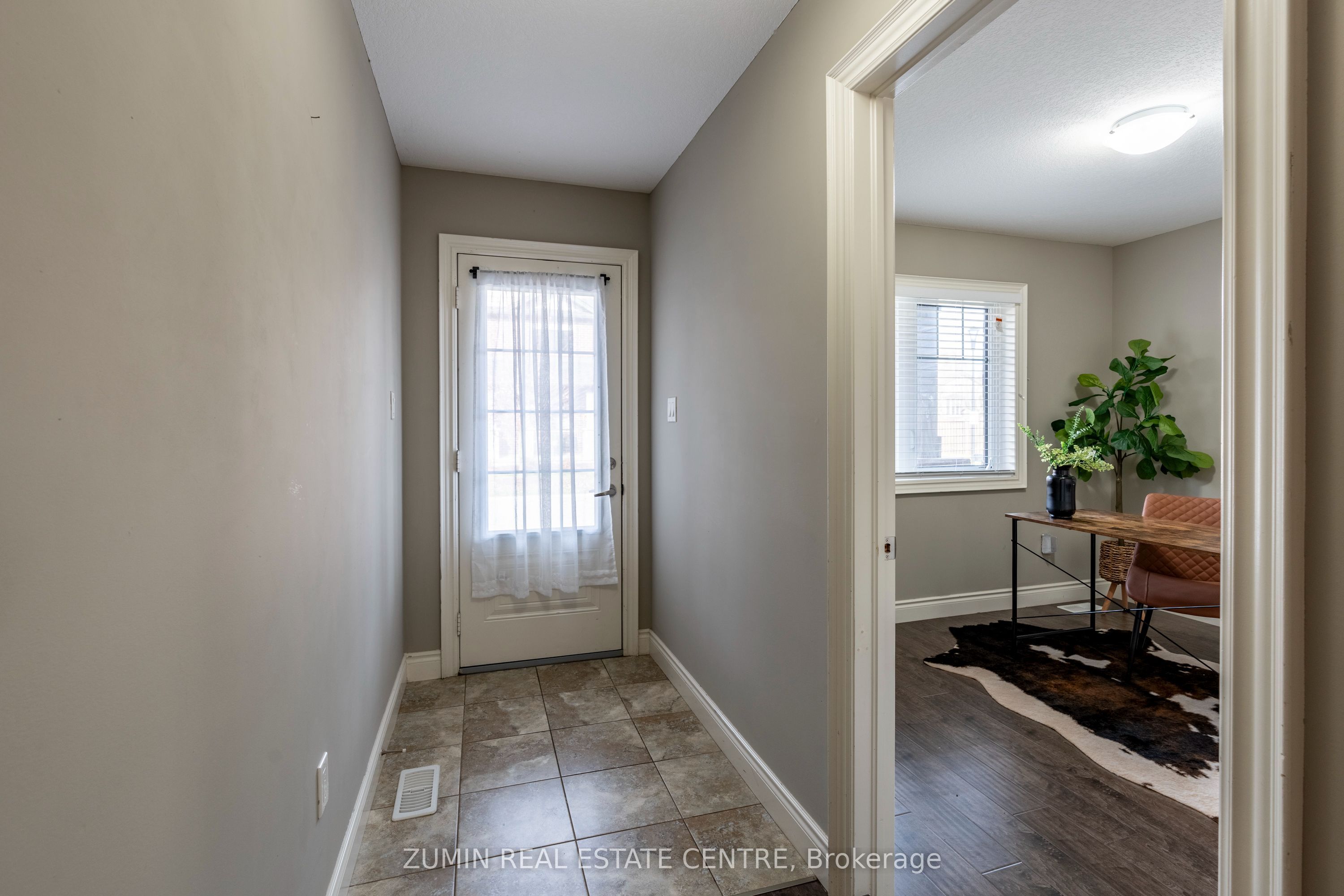 35 Chatfield Street 10