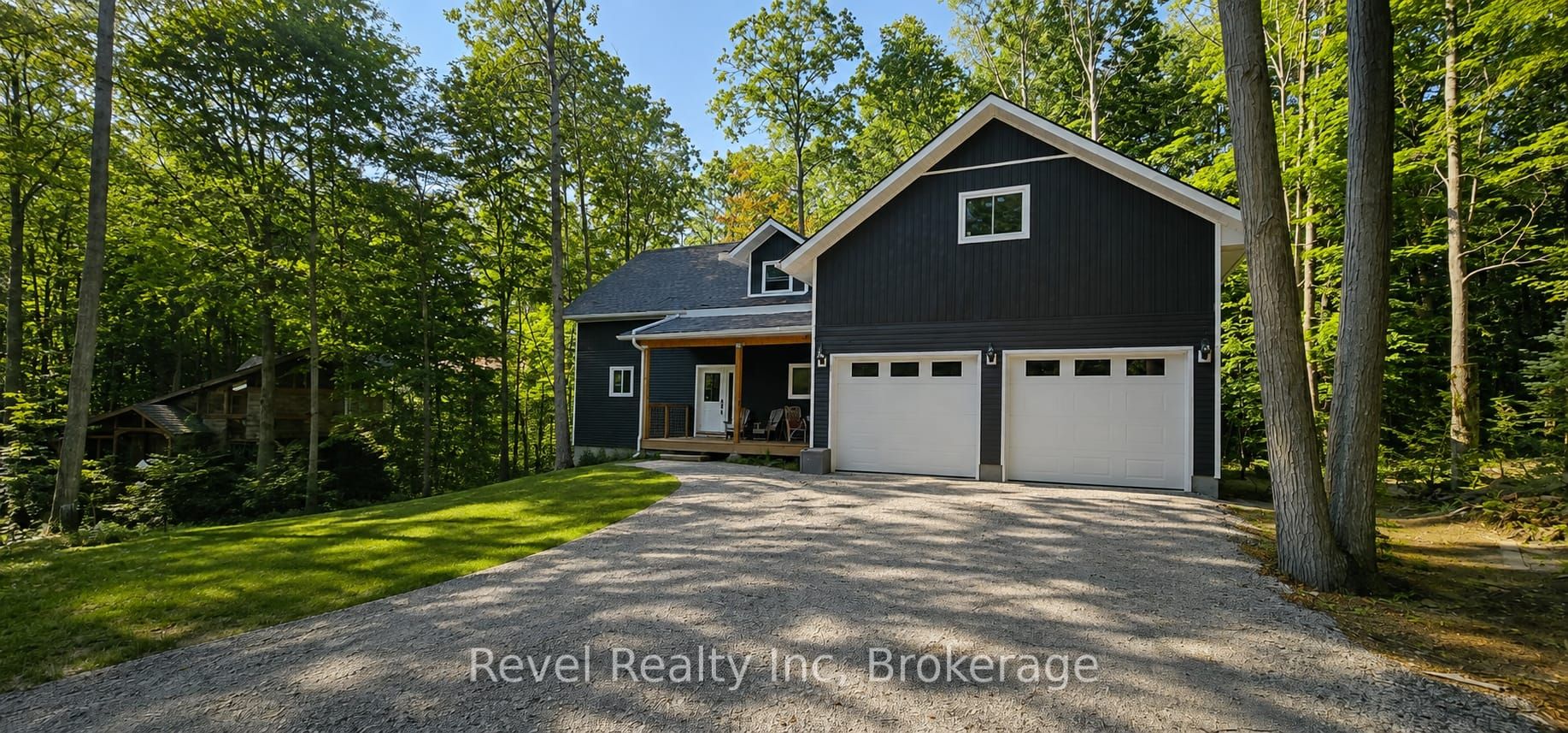 157 Desroches Trail