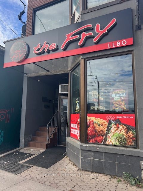 2285 Dundas Street W Toronto ON M6R 1X6