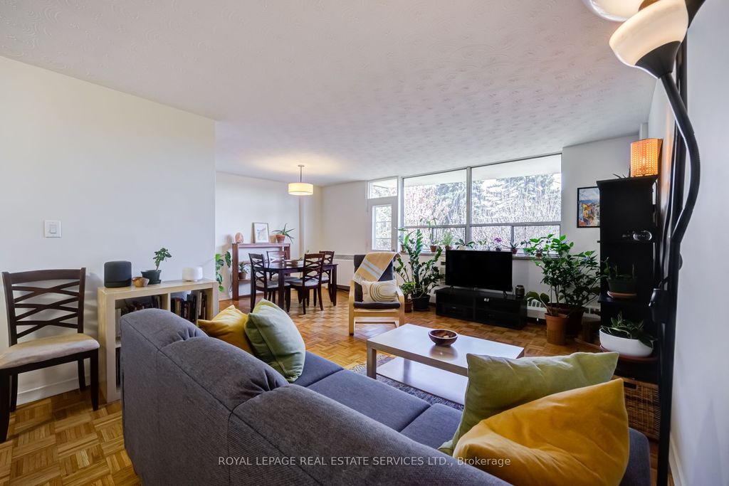 Photo of 100 Coe Hill Drive #303, Toronto, ON M6S 3E1 (MLS # W13134934)