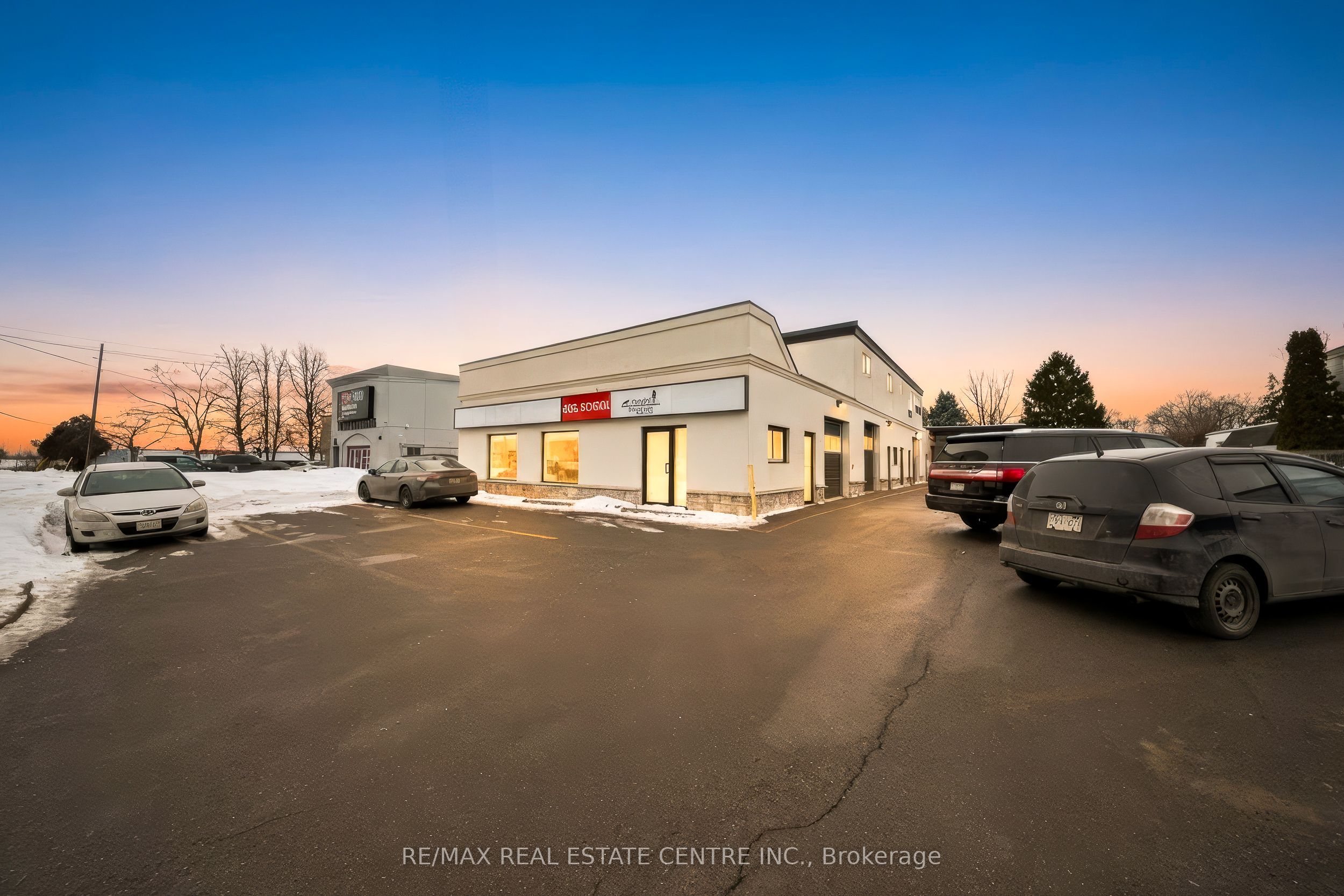 2483 Industrial Street 7