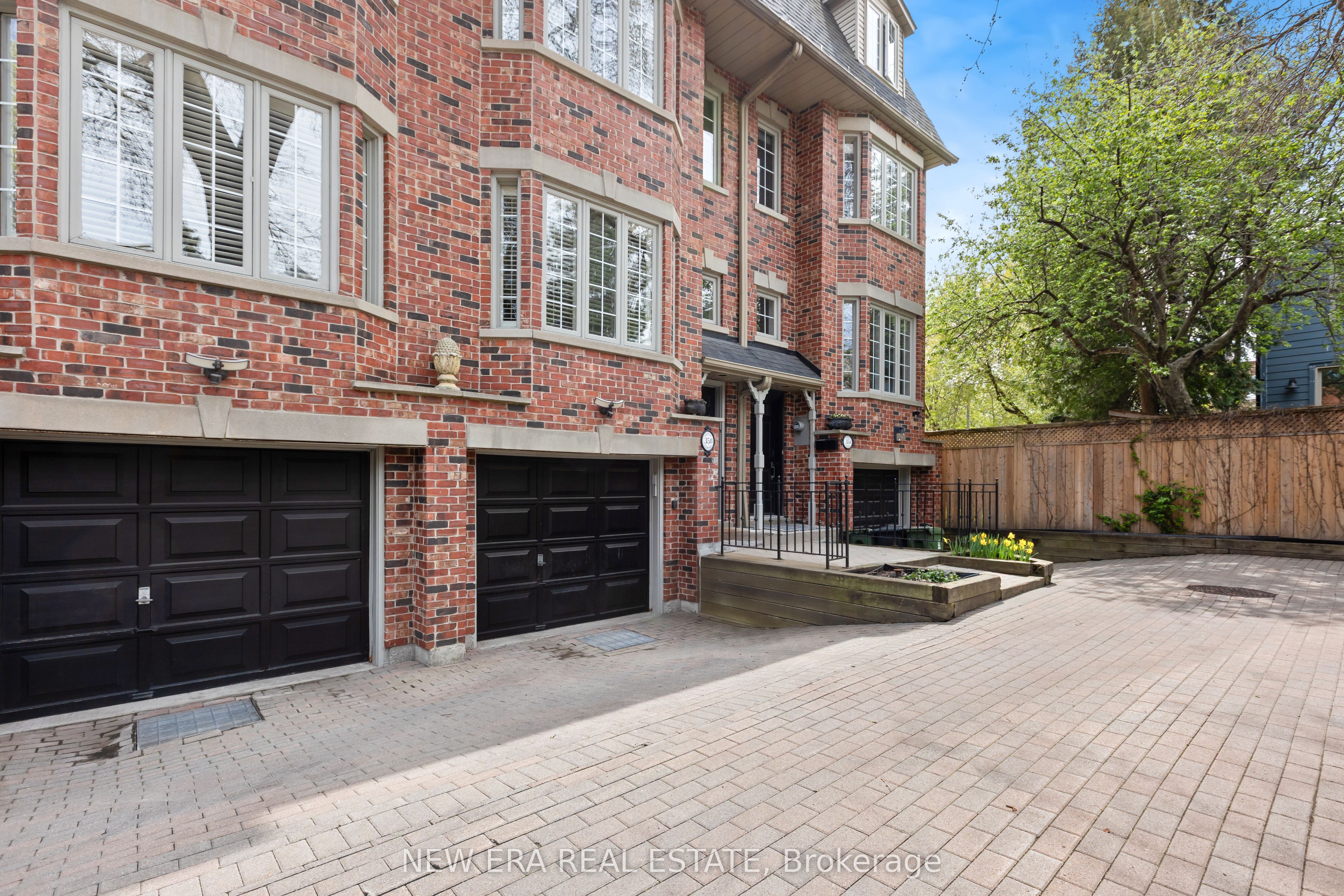35 Spruce Street B