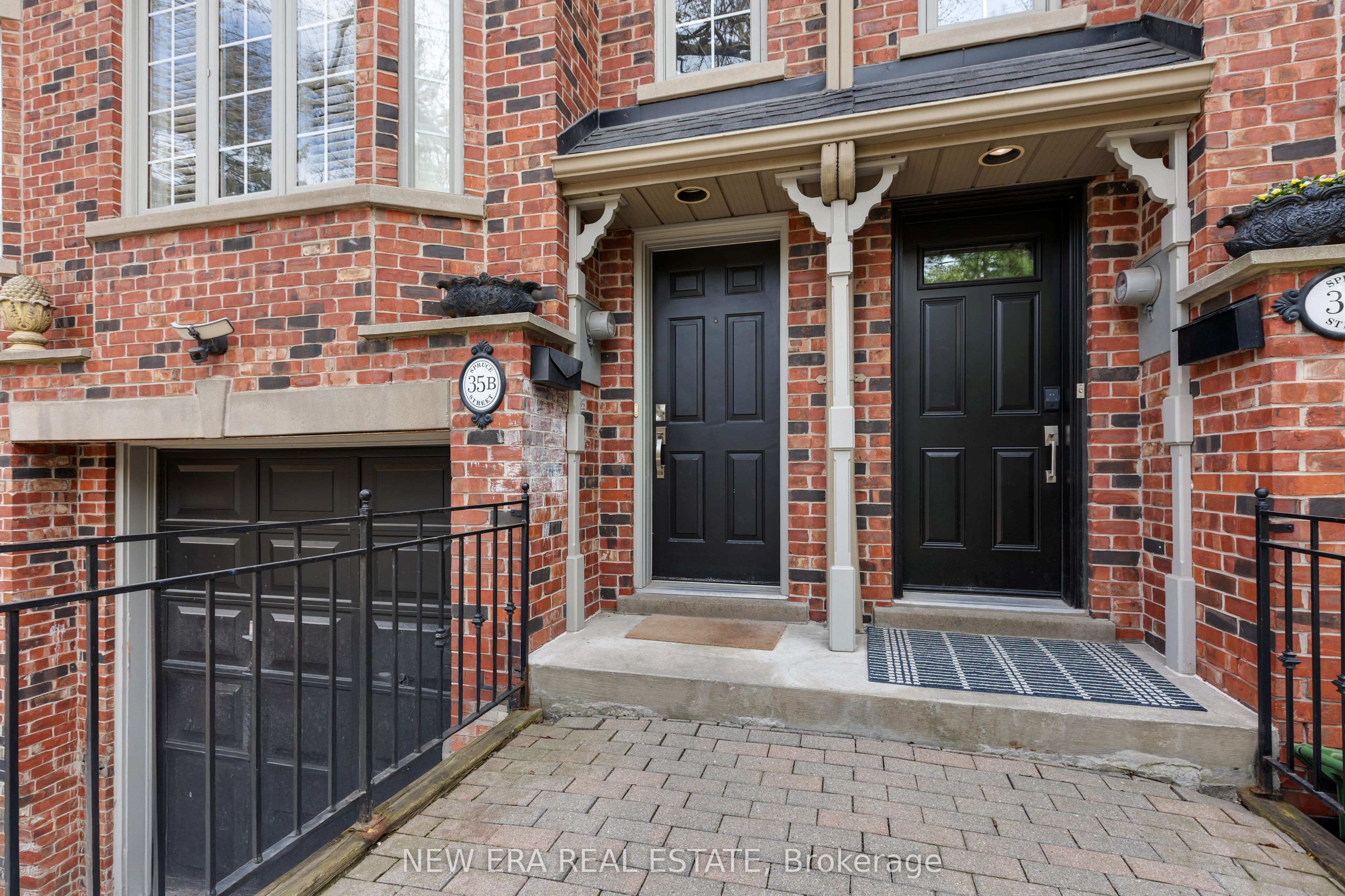 35 Spruce Street B