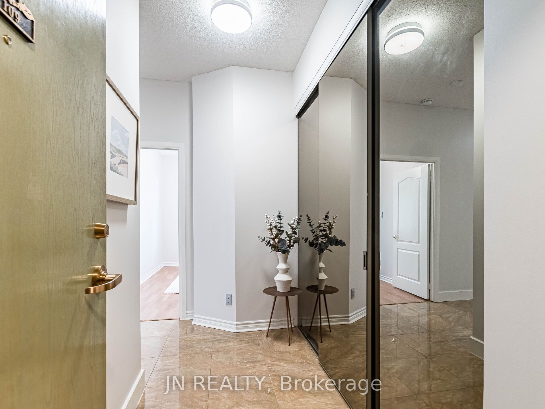 10 Dayspring Circle 109