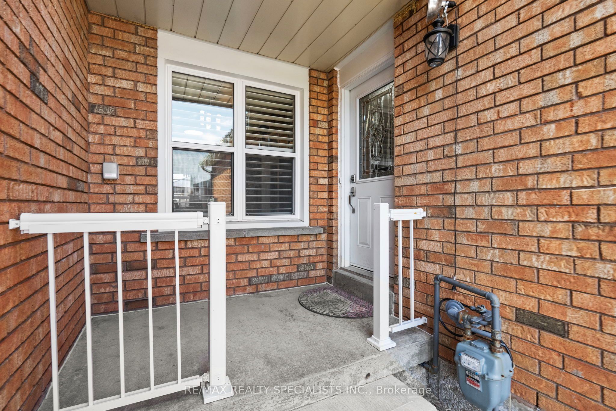 121 Tulip Drive