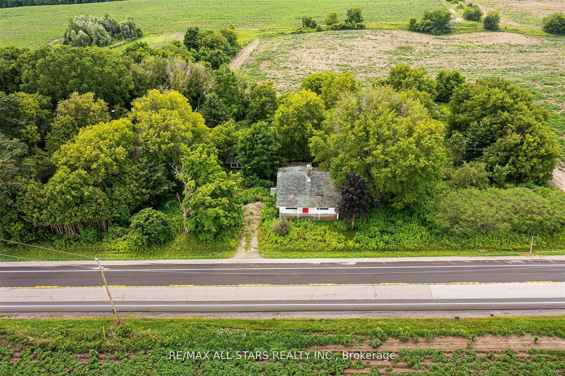 5563 & 5669 Davis Drive