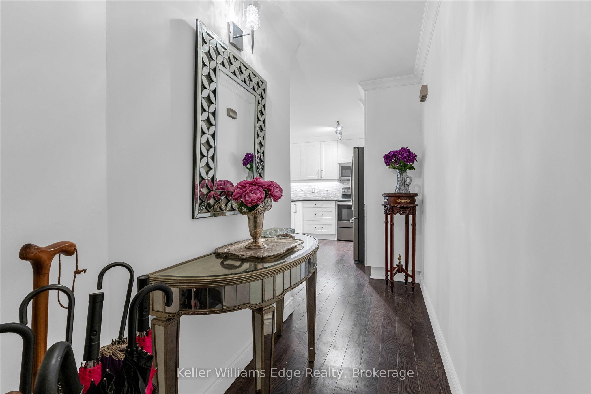 2010 Cleaver Avenue 112