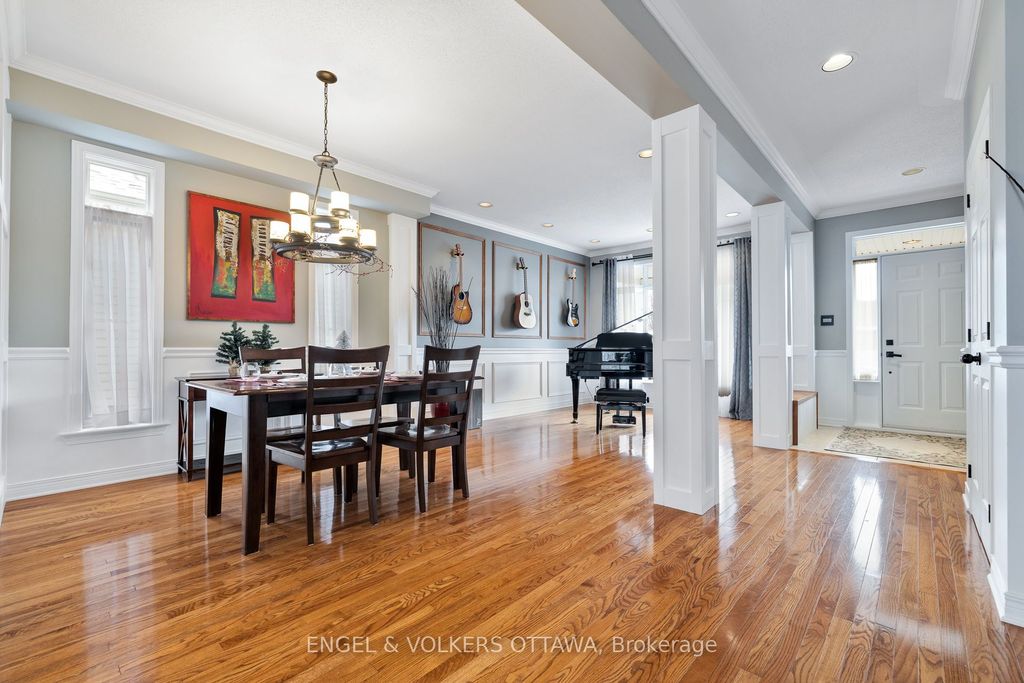 Photo of 823 Scala Avenue, Orleans - Cumberland and Area, ON K4A 4M2 (MLS # X12594920)