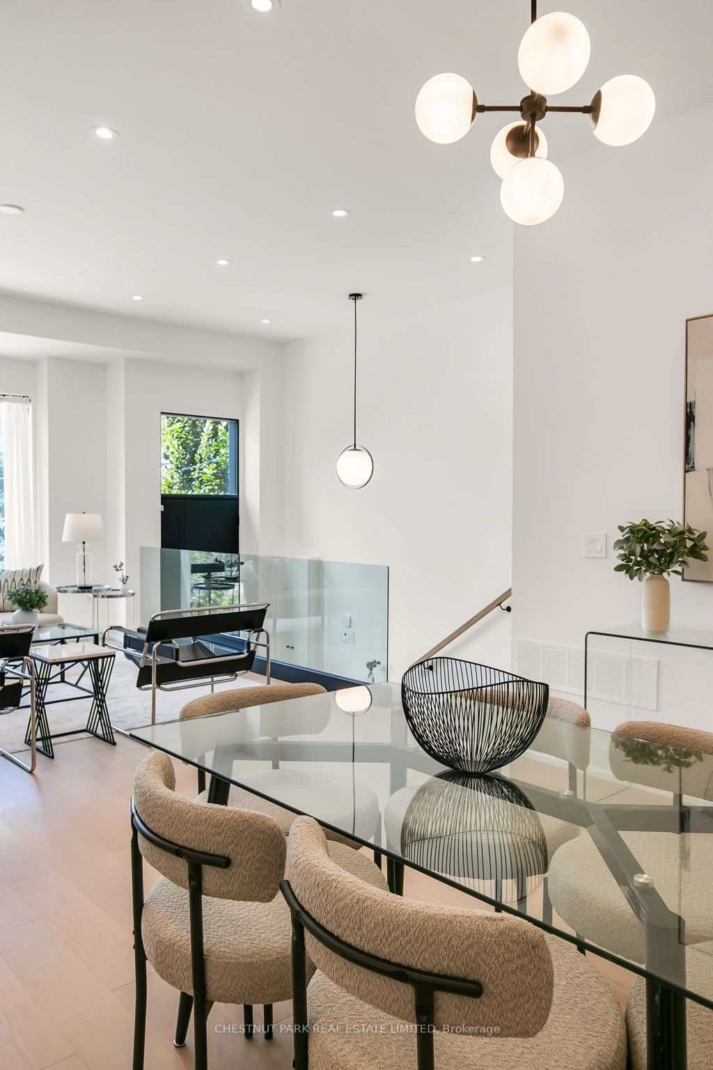 Photo of 1031 Spadina Road, Toronto, ON M5N 2M7 (MLS # C12391592)