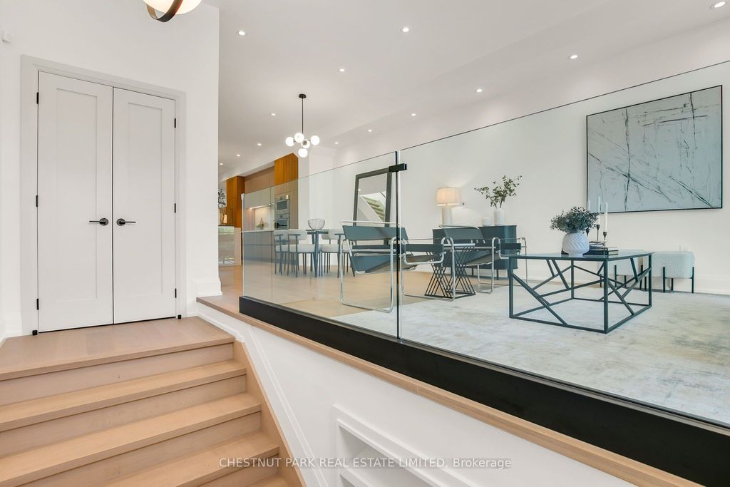 Photo of 1031 Spadina Road, Toronto, ON M5N 2M7 (MLS # C12391592)