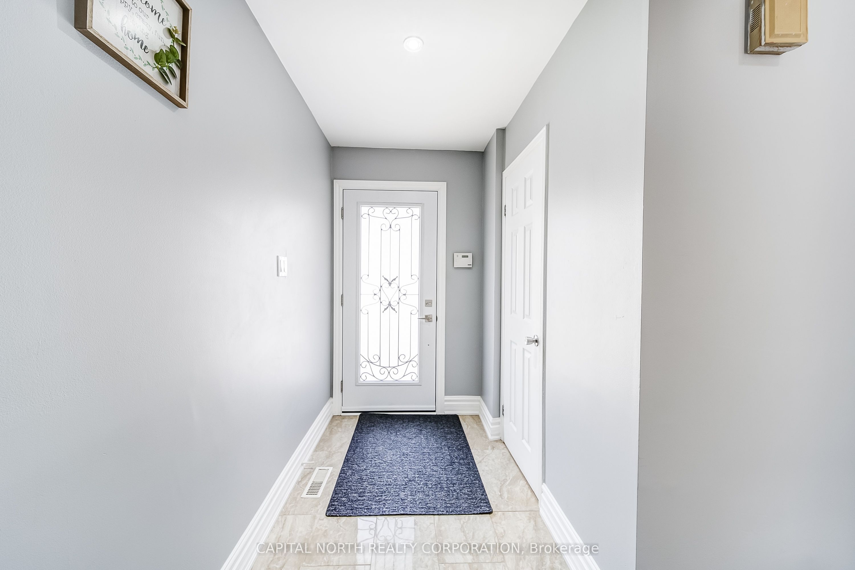 3148 Harris Crescent
