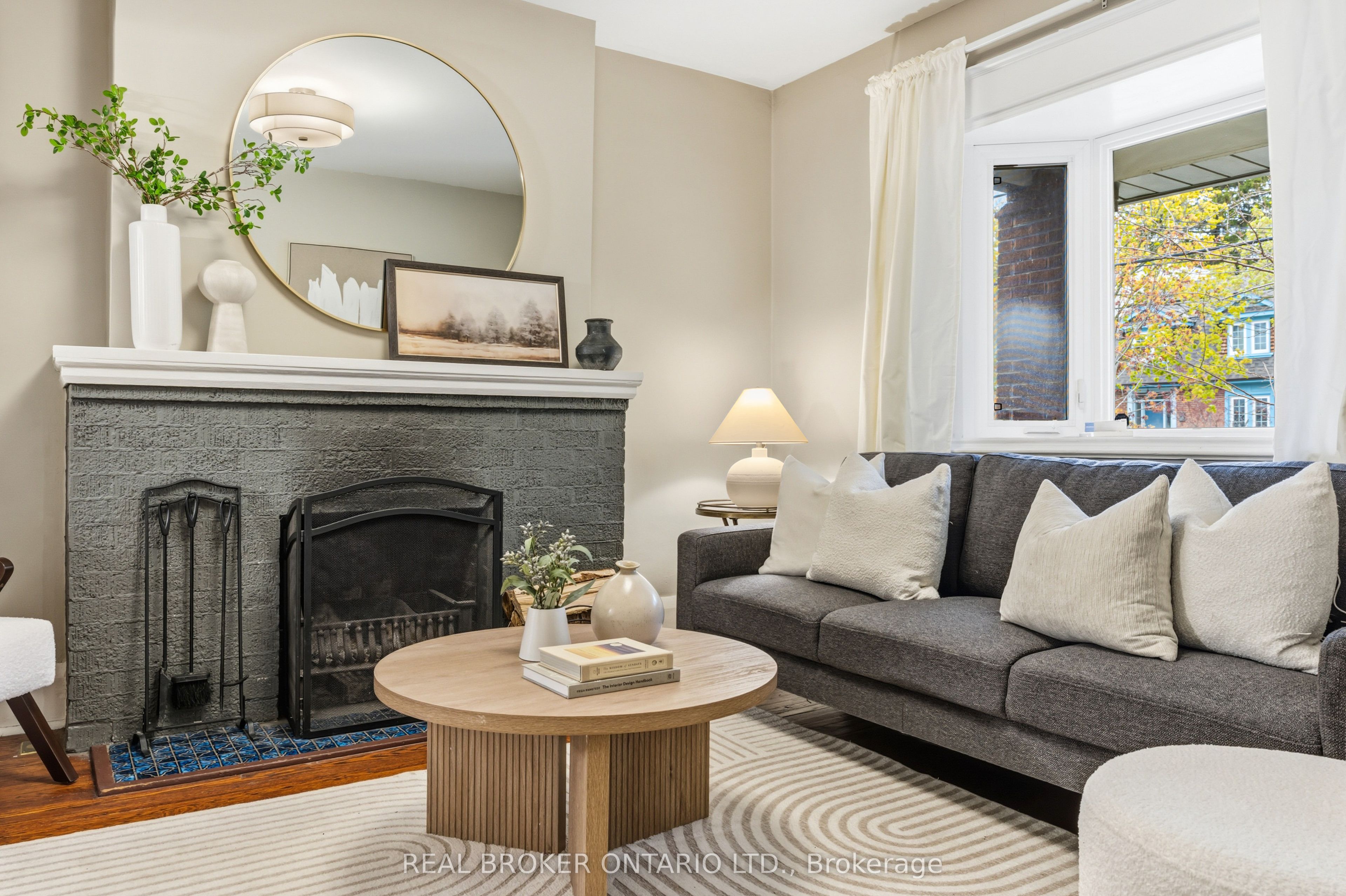 136 Blantyre Avenue