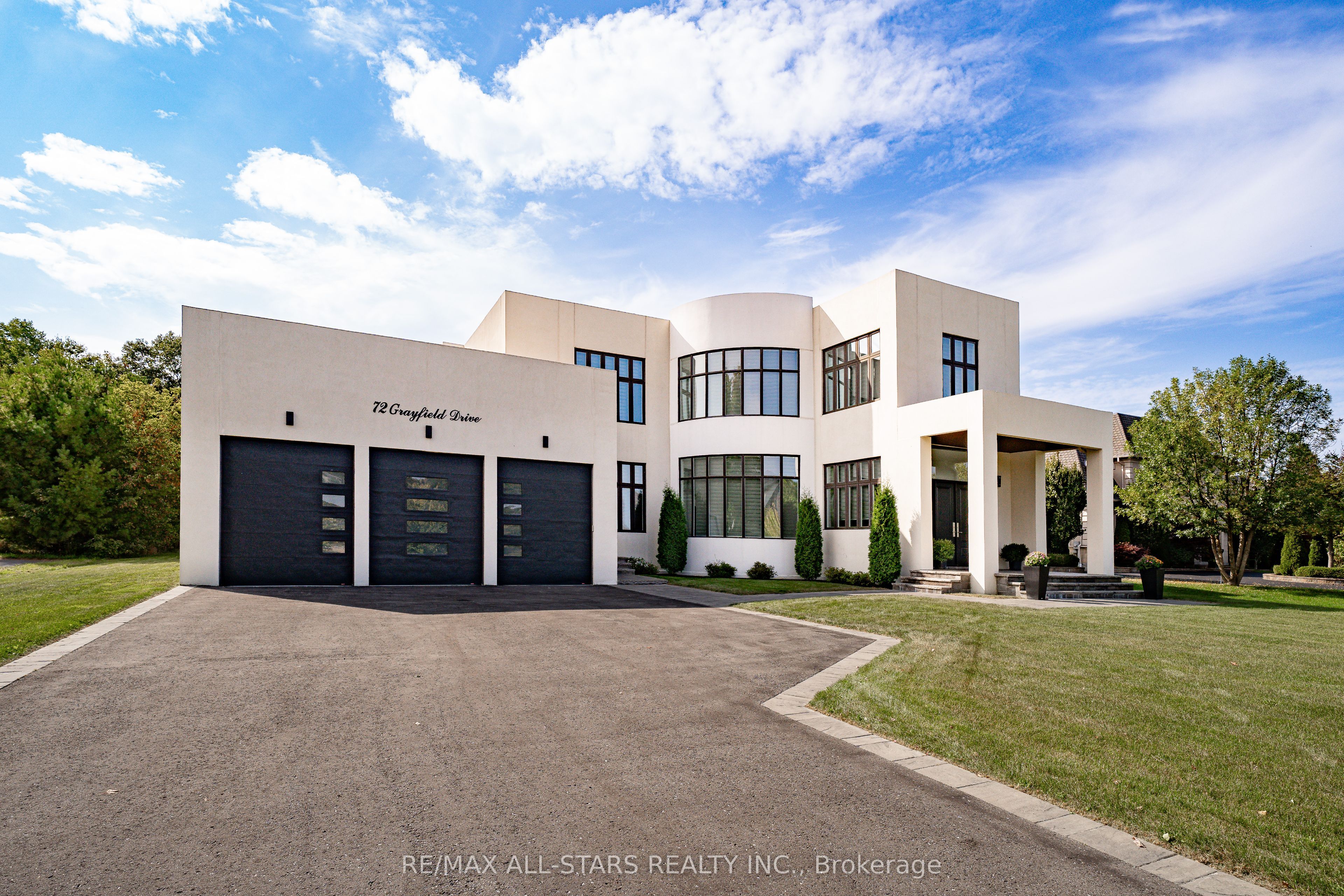 72 Grayfield Drive